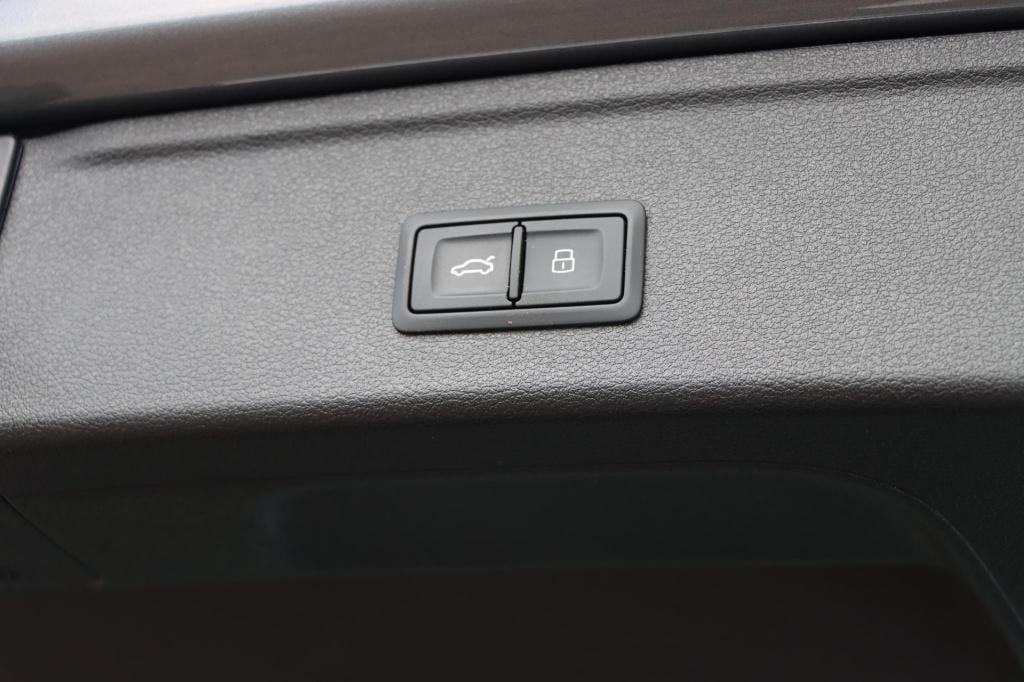 Audi A4 allroad quattro 2.0 tfsi mhev edition