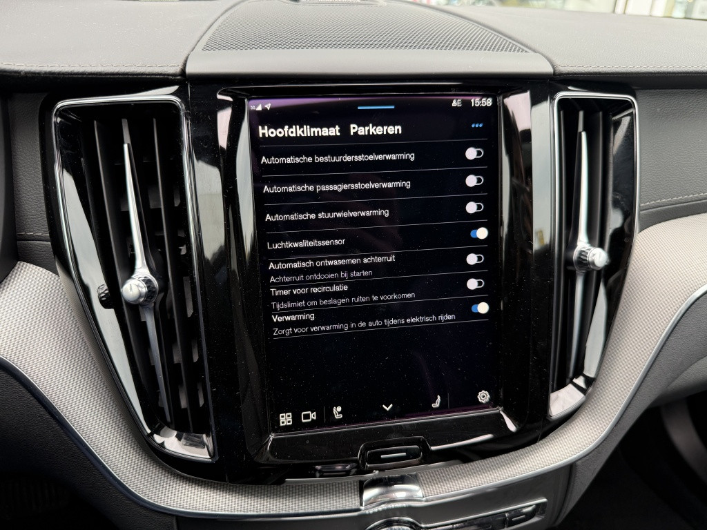 Volvo XC60 t6 398pk recharge black edition ultra dark full options !