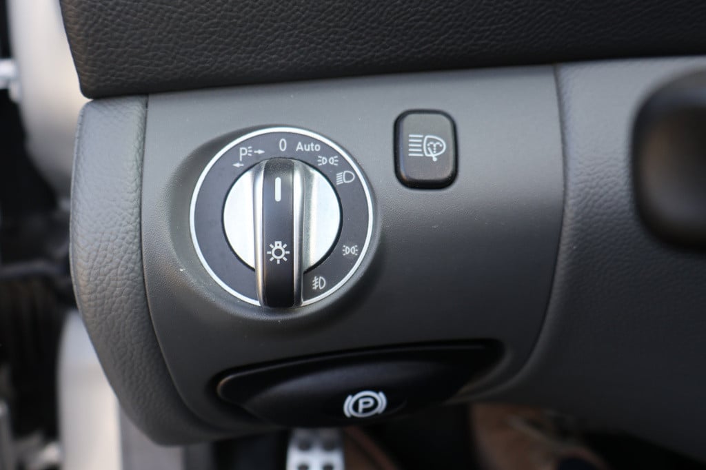Mercedes-Benz Sl 500 l v8 l 306 pk l comand l telefoon voorbereiding l bi- 
