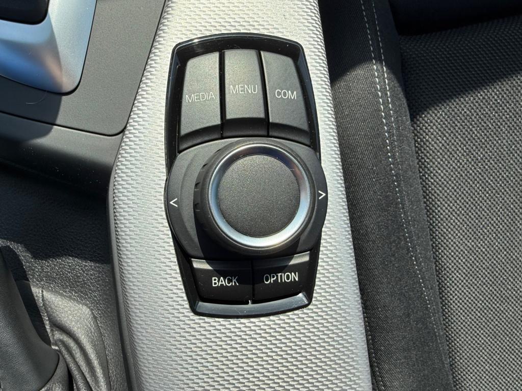 BMW 1 Serie 118i edition m sport shadow high executive