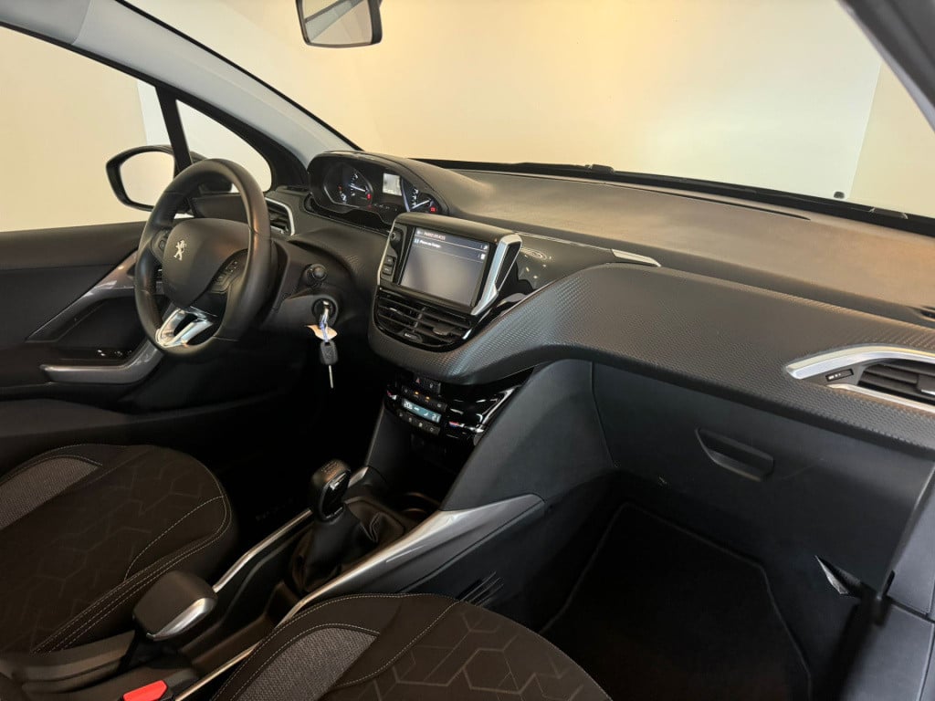 Peugeot 2008 1.2 puretech active