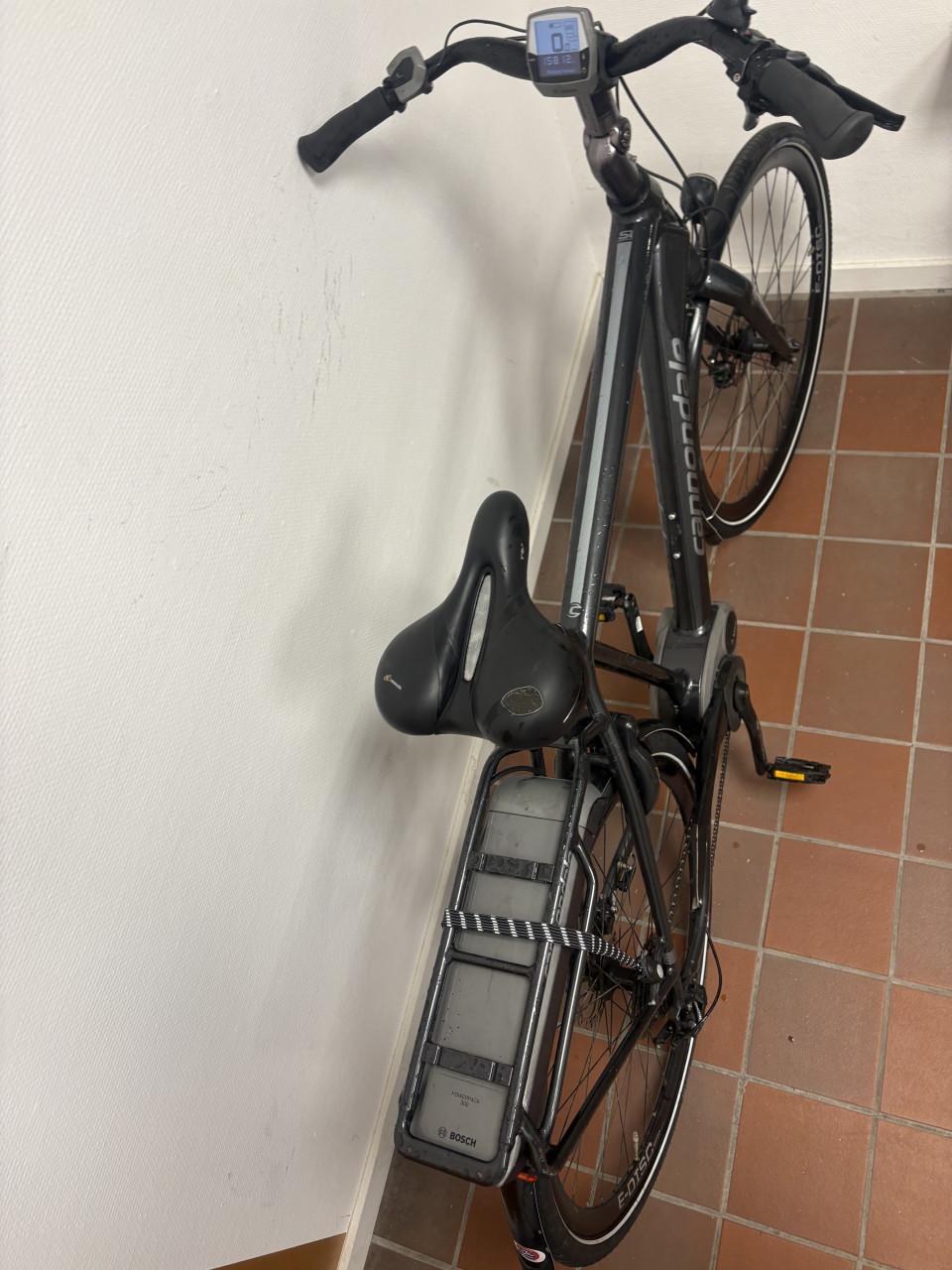 Cannondale navaro. Herenfiets elektrisch met bosch