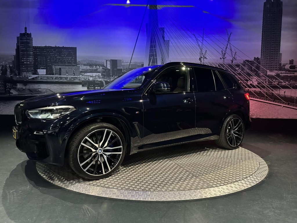 BMW X5 xdrive40i high executive m-sport *camera*22 inch*comfortseats*propil