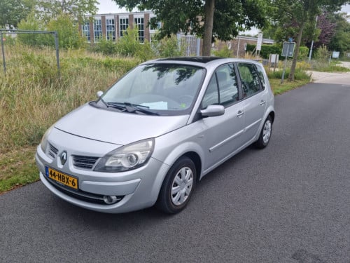 Renault scenic 1.6i 16v 180.000km bj 2008 zeer mooi