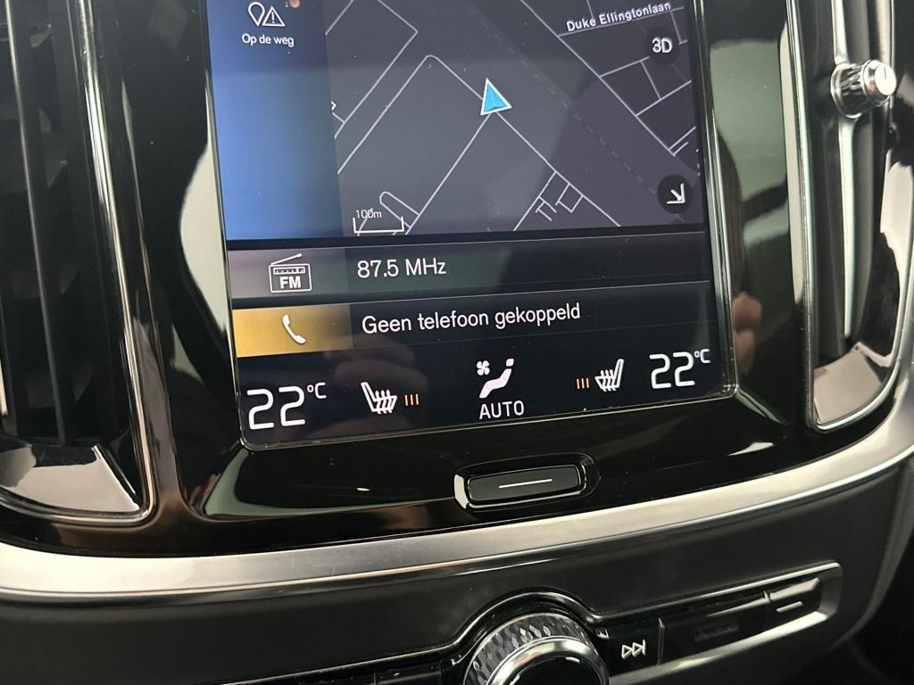 Volvo V60 t8 390pk recharge r-design| pano| 360camera| hud| adap.cruise