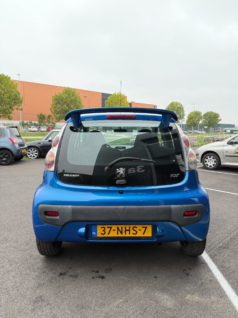 Peugeot 107 1.0 - urban move - airco - 5drs