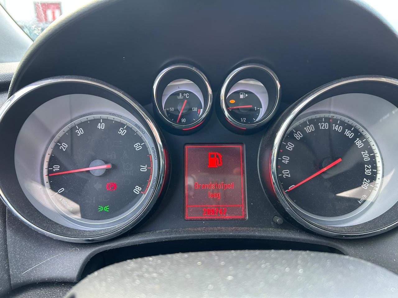 Opel Astra 1.6 Cosmo Executive Airco/Navi/PDC/Cruise/19" LM/Lange APK