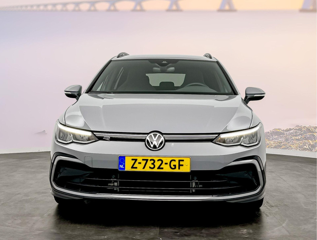 Volkswagen Golf variant 1.5 etsi r-line dsg7