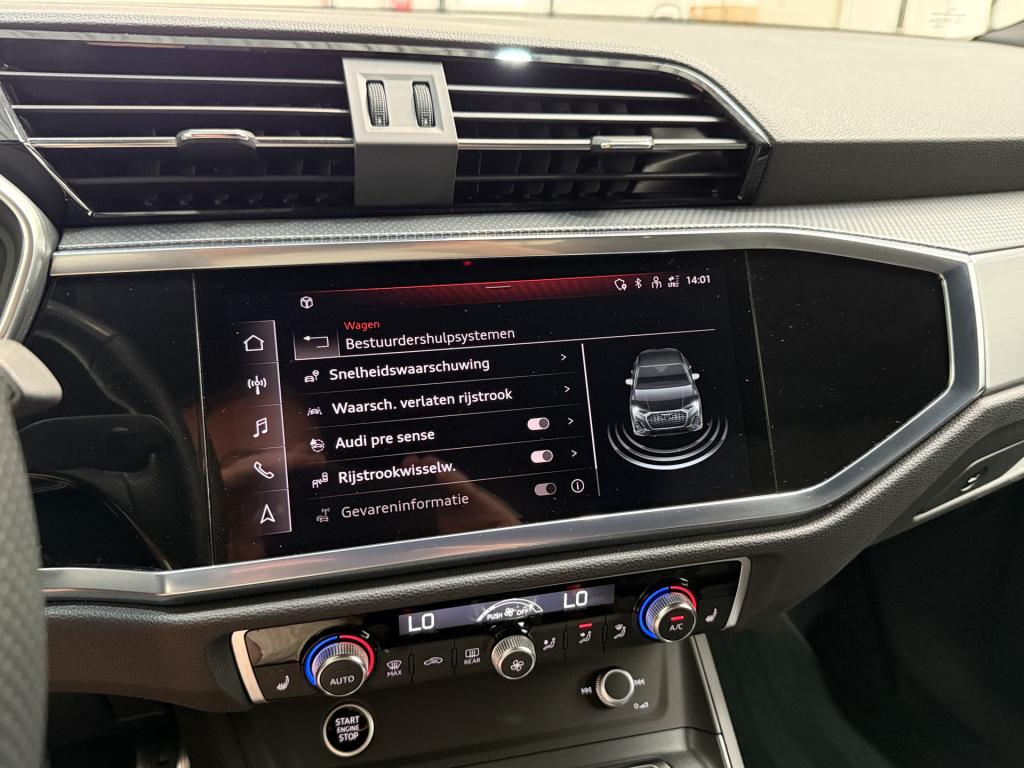 Audi Q3 sportback 45 tfsi e 245pk s edition | leder | camera | keyless