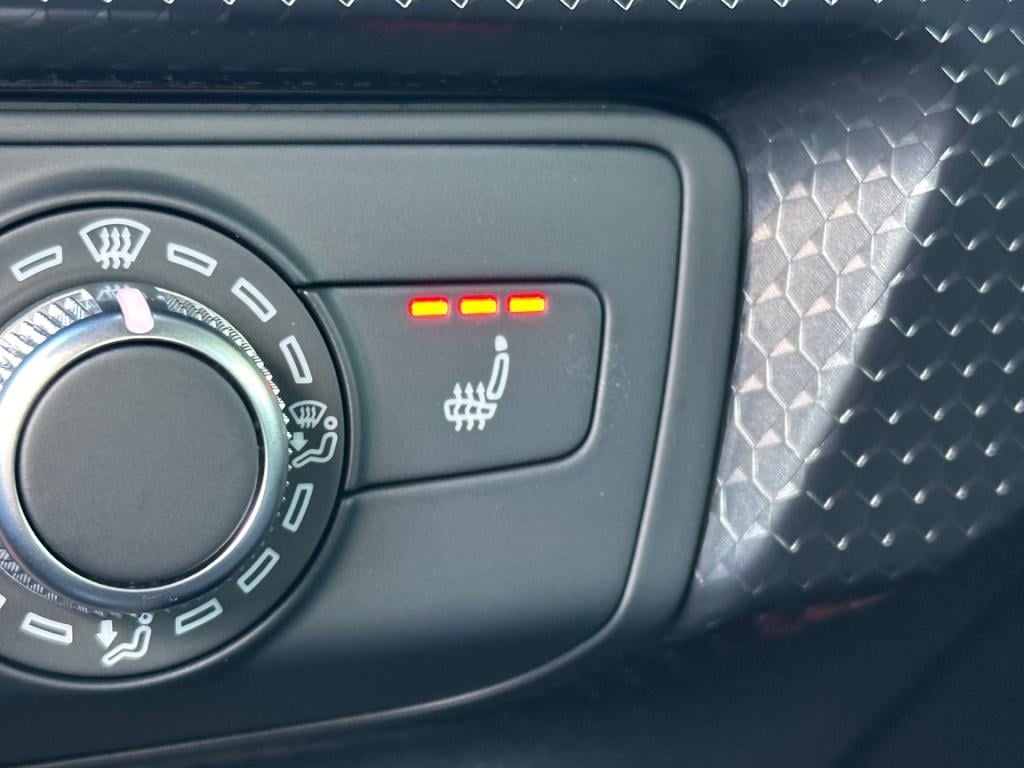 Audi A1 Sportback 25 tfsi | carplay | stoelverwarming | rijklaar incl. gara