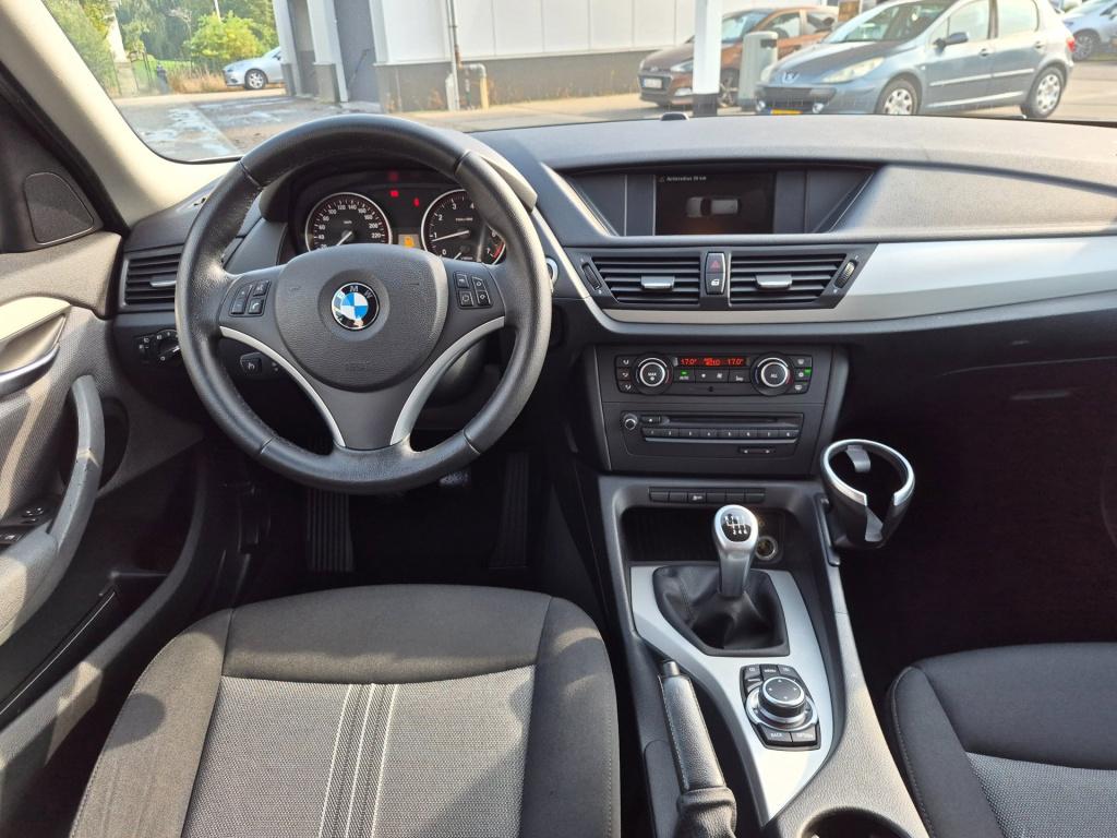 BMW X1 sdrive18i executive