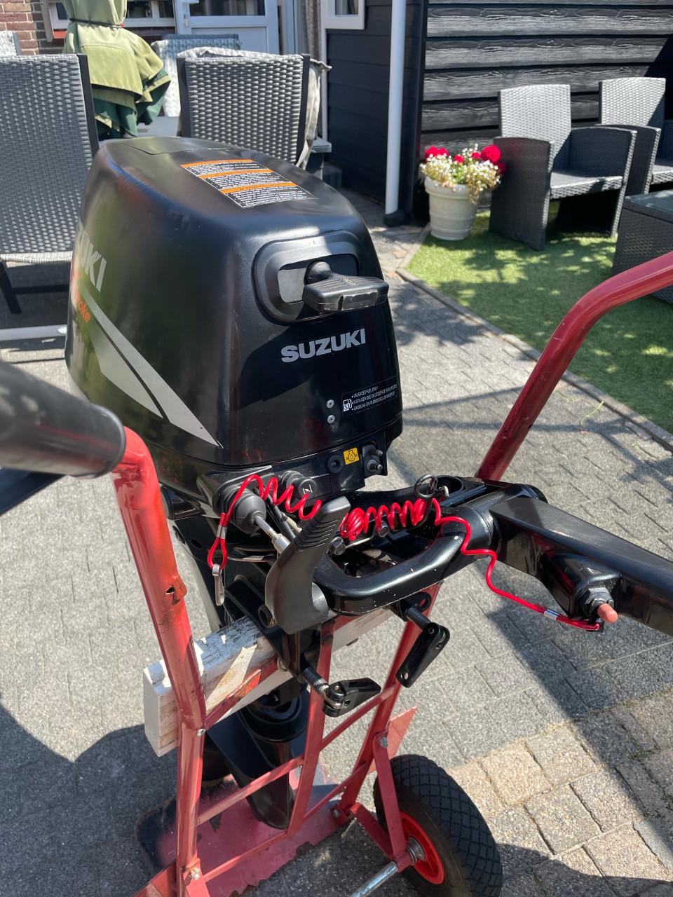 Suzuki 15 pk
