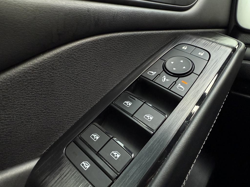 Nissan Qashqai 1.5 epower n-connecta // black editie //