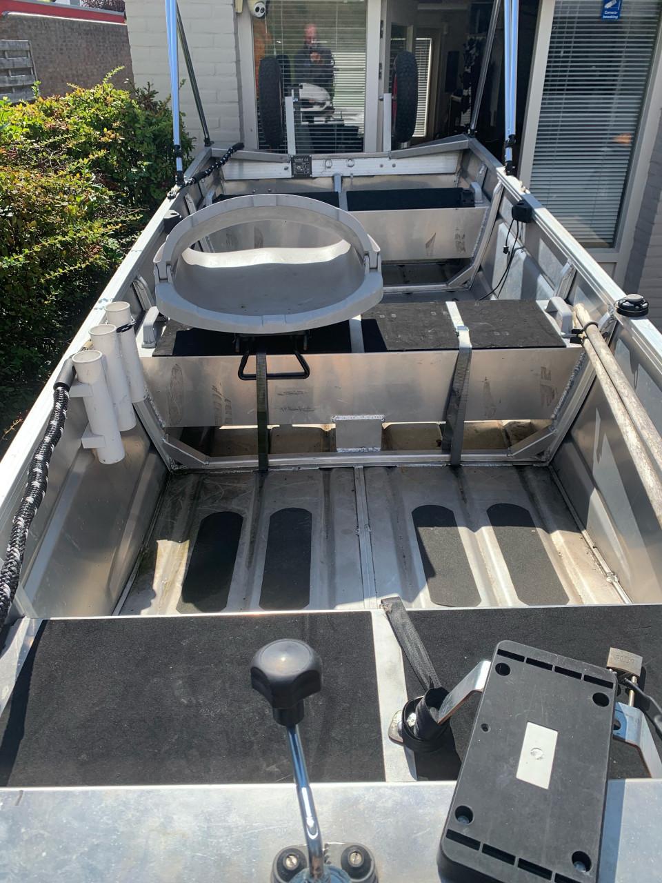 Qwest Aluminum Flatbottom Boat & Mercury Motor