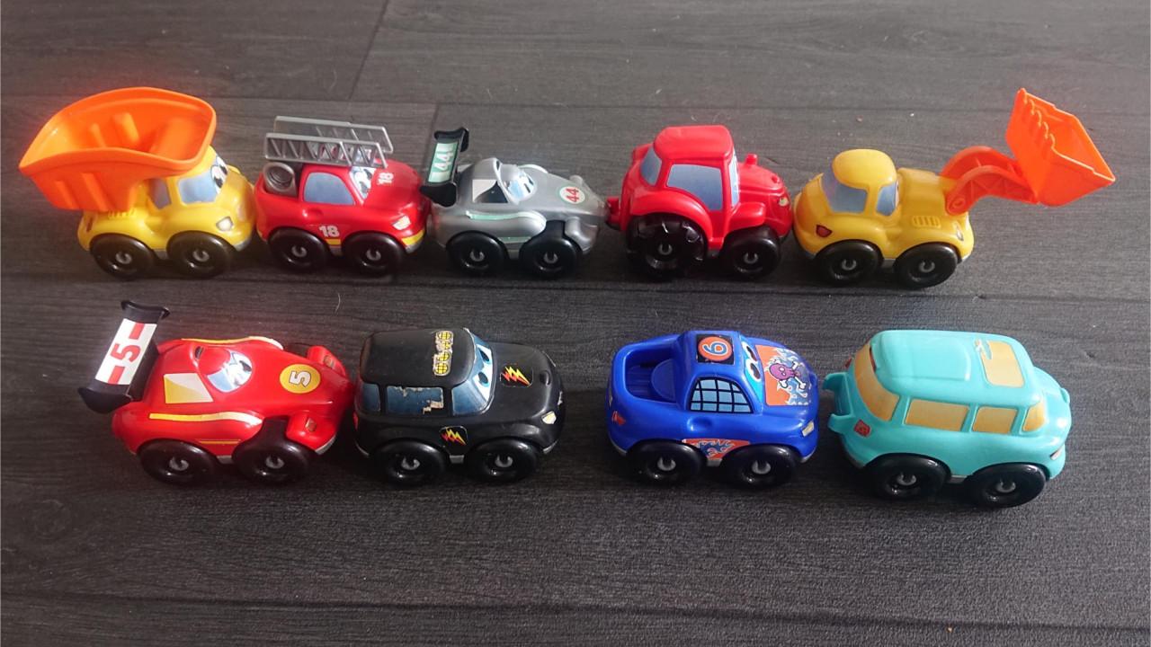 Set monster auto's 9 stuks