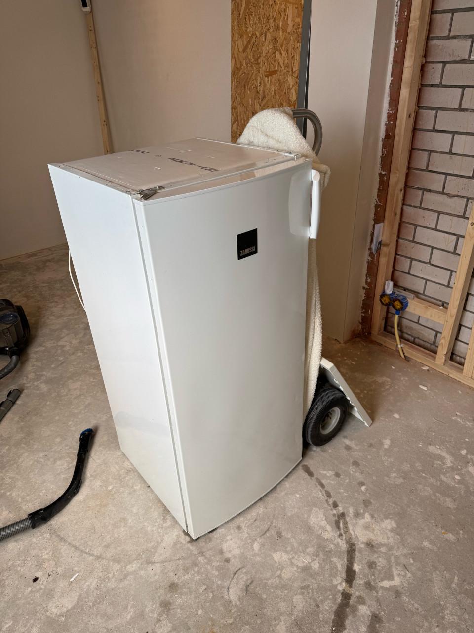 Zanussi koelkast – 240 liter – A+ label- stil (38dB)