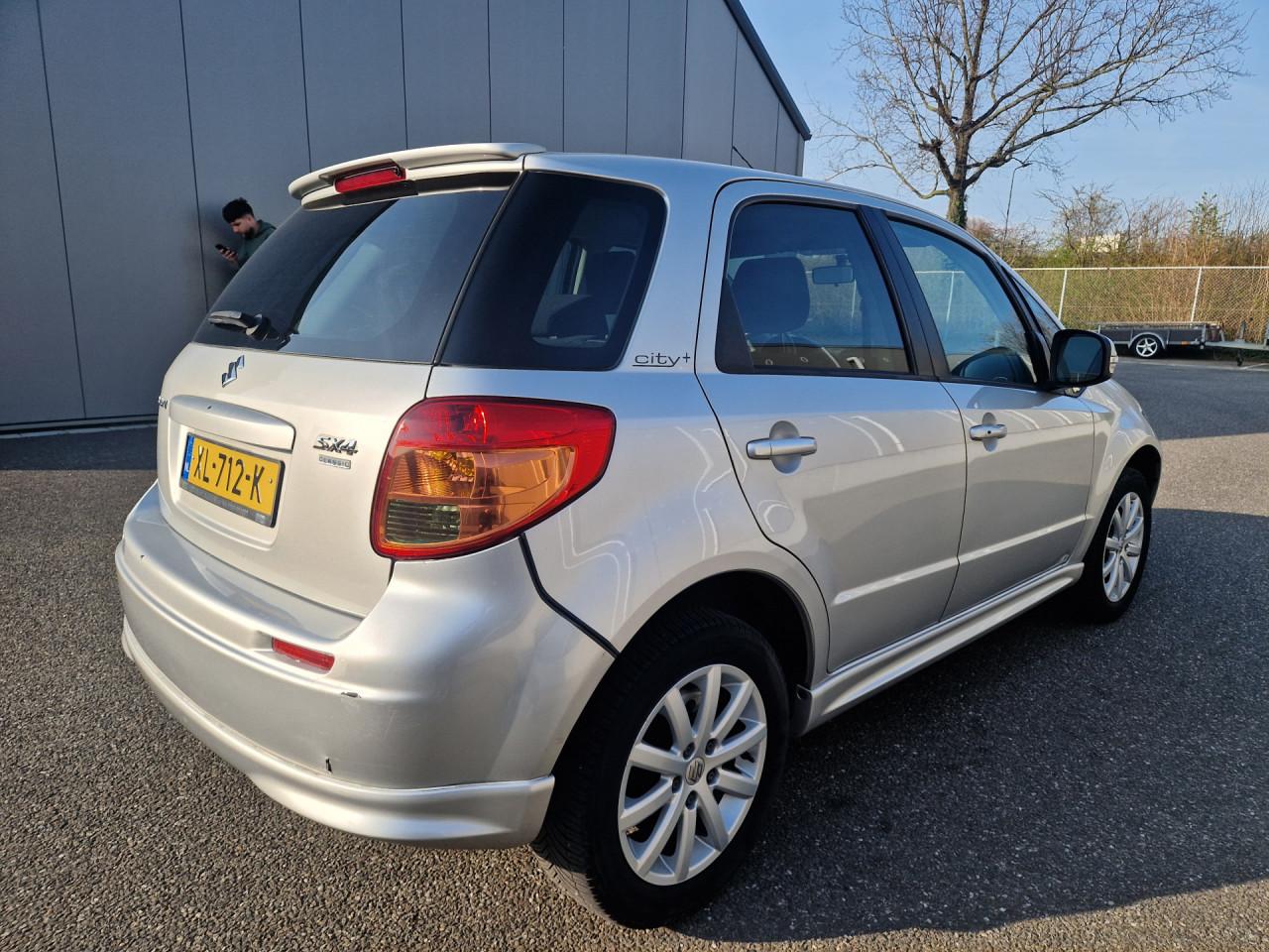 Suzuki SX4 1.6 Executive