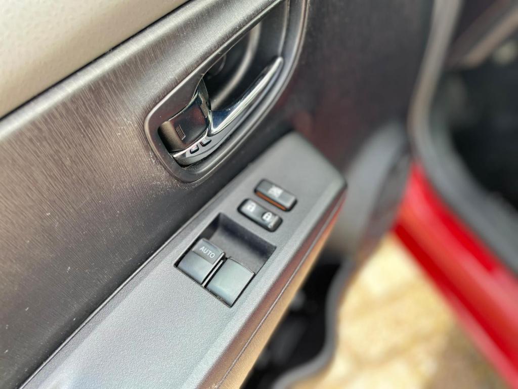 Toyota Yaris 1.0 vvt-i aspiration