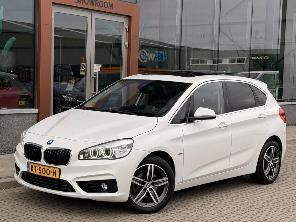 BMW 2-serie active tourer 216d centennial sport line | pano | trekhaak | st