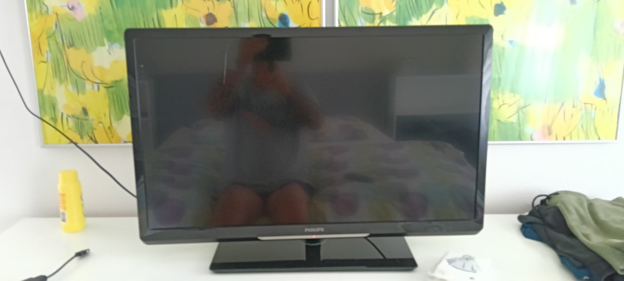 Philips 32 inch smart tv