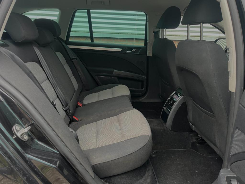 Skoda Superb combi 1.4 tsi ambition business line