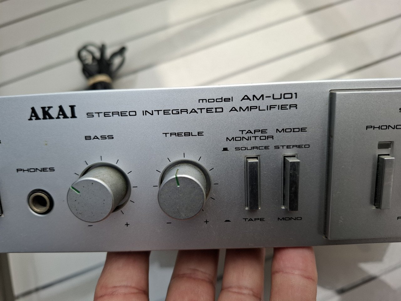 Akai AM-U01 eindversterker .