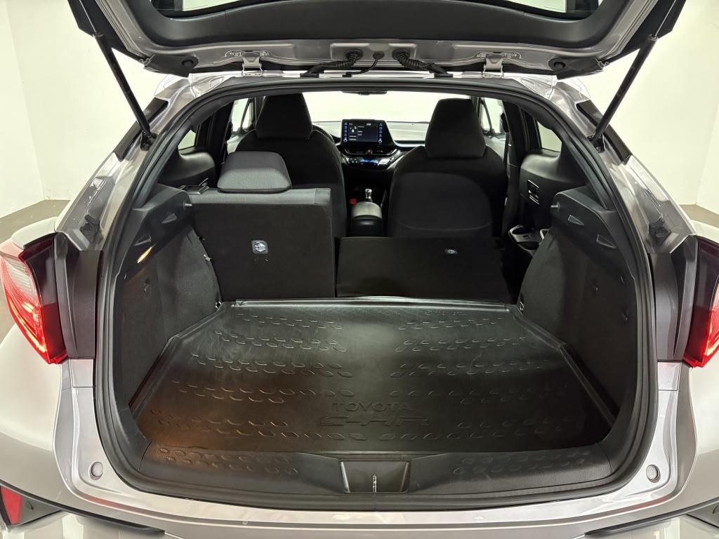 Toyota C-hr 2.0 hybrid dynamic