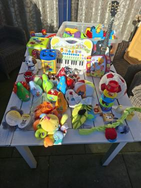 Baby peuter kleuterspeelgoed