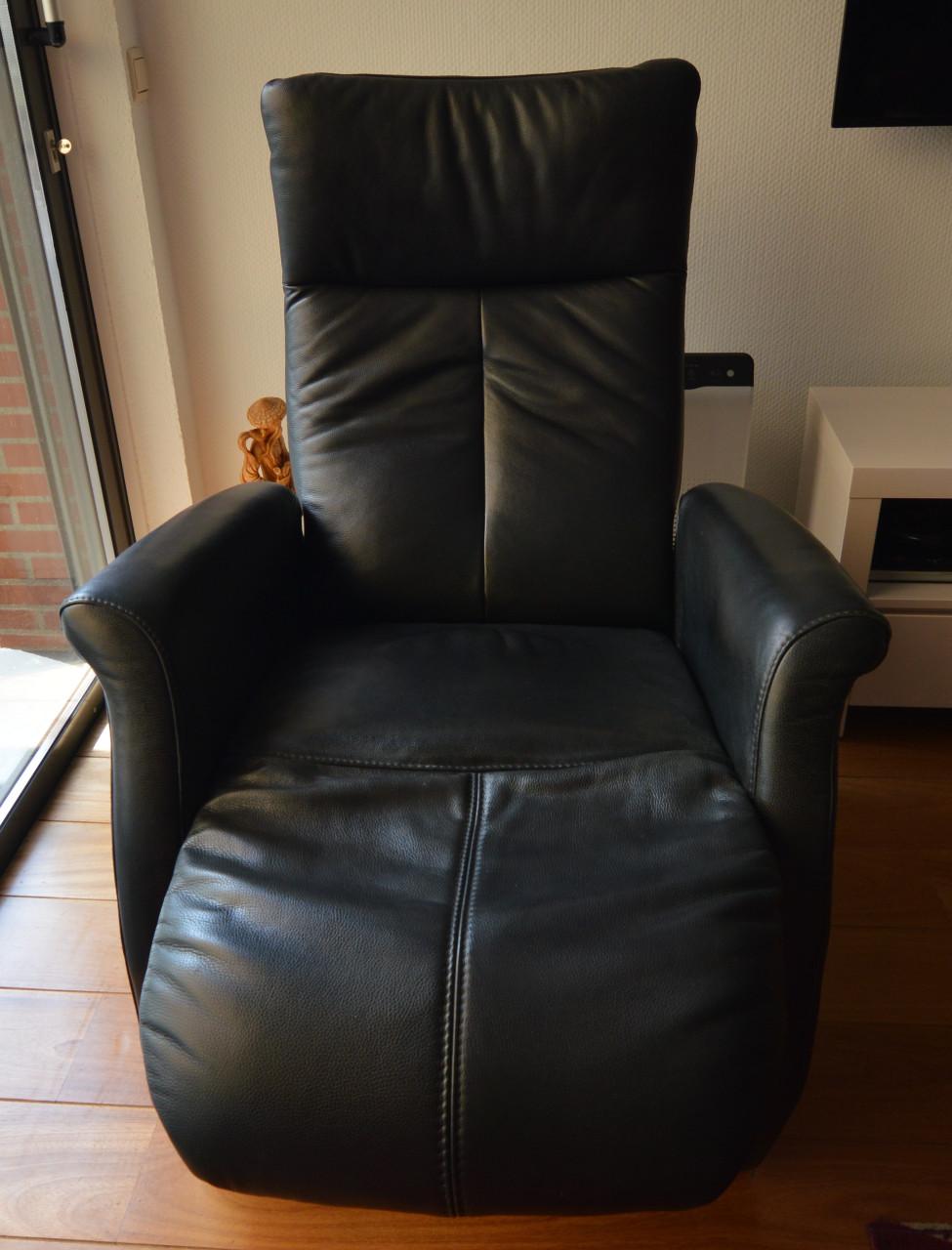 Uitklapbare lederen fauteuil