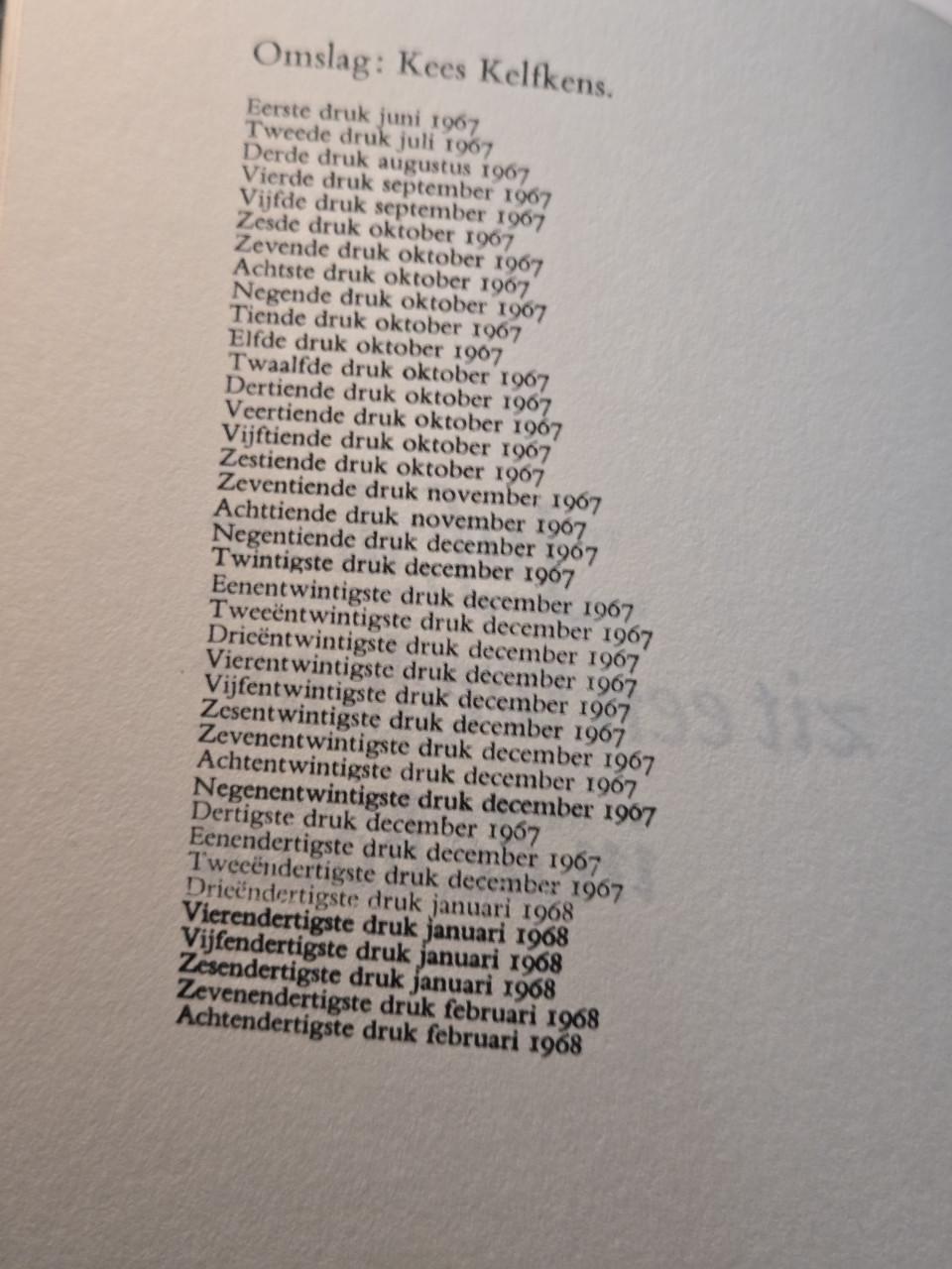 Boek 'Júf, daar zit een weduwe in de boom!', 38e druk 2-1968