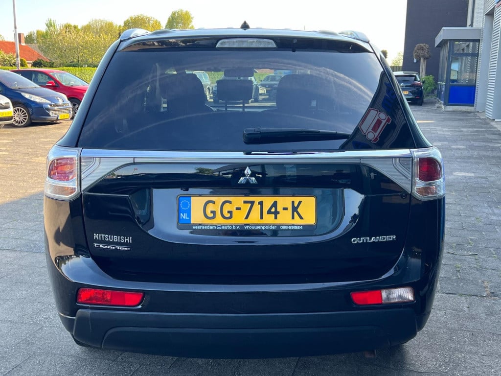 Mitsubishi Outlander 2.0 business edition 7 persoons