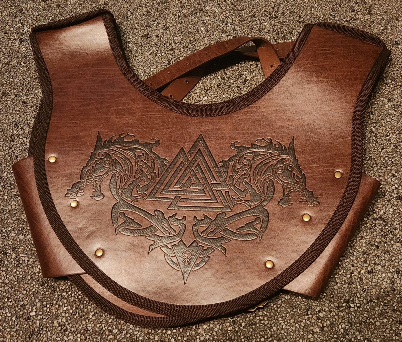Nieuwe bruine Viking set  voor o.a. Elfia/Elftopia