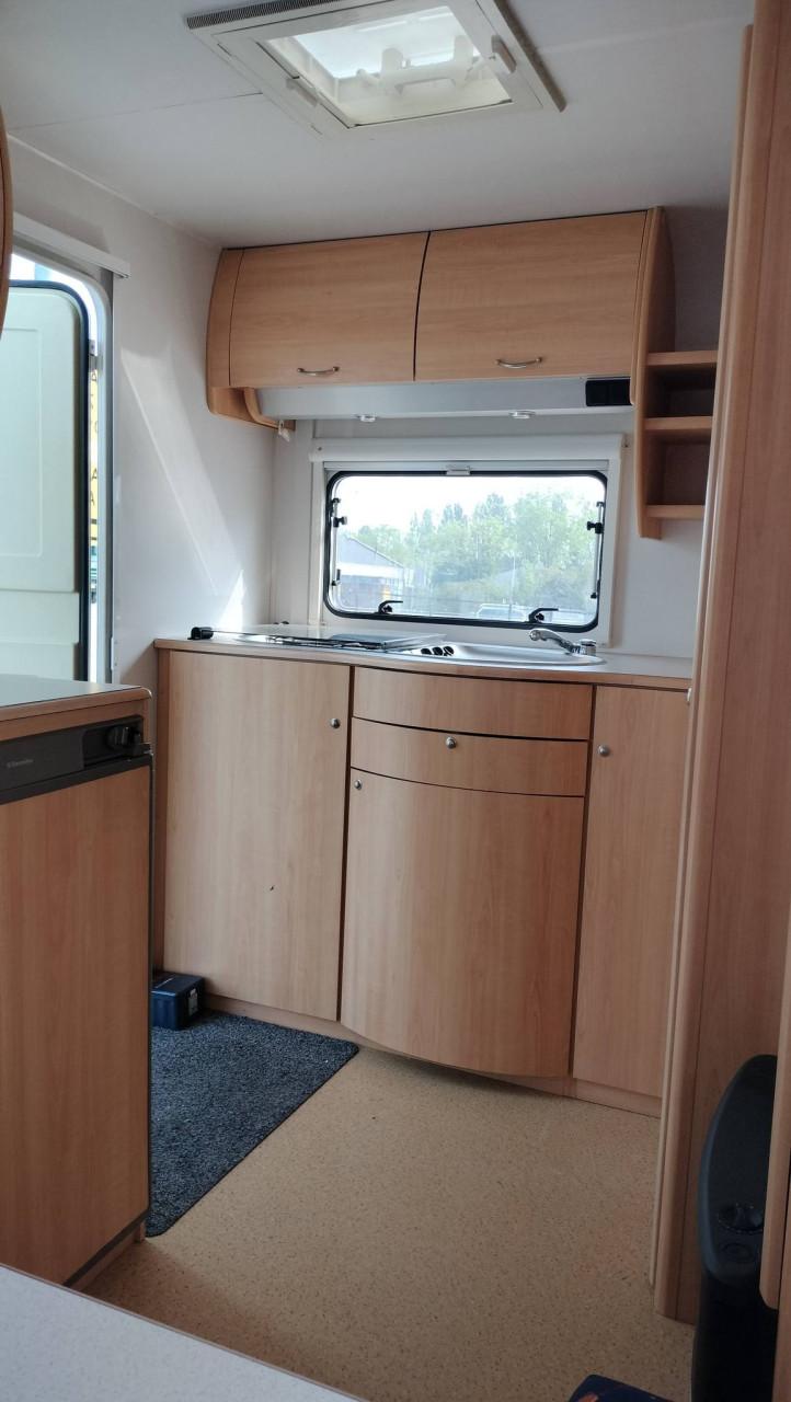 Homecar 35 met mover en voortent