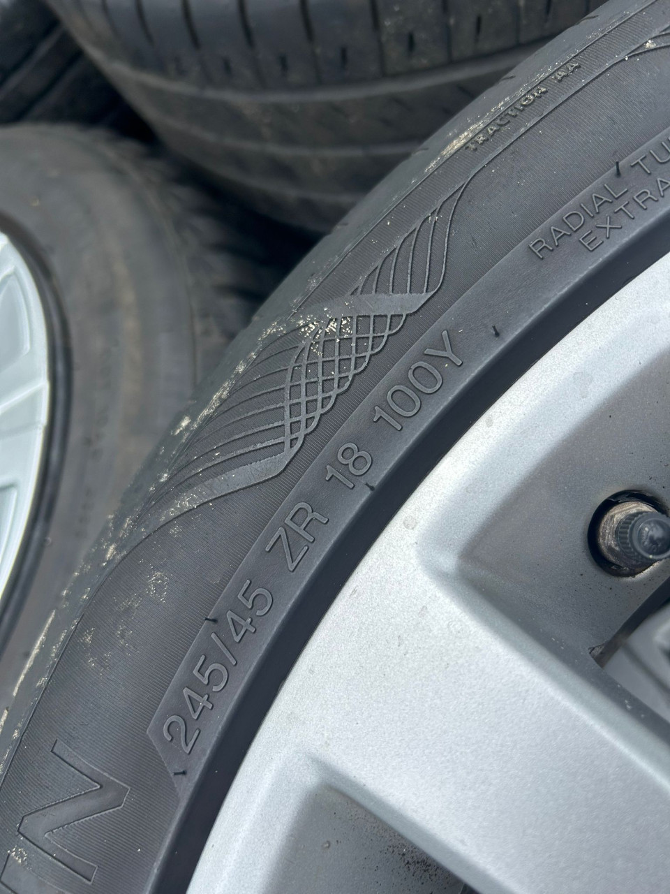 OPEL ALUMINIUM VELGEN MET VREDESTEIN ULTRACSATIN