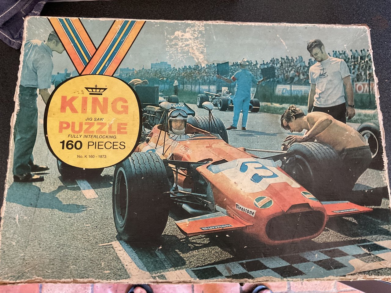 Vintage puzzel racewagen
