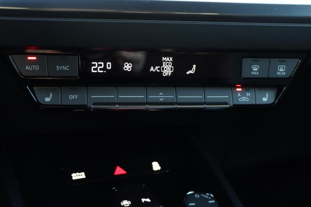 Audi Q4 E-tron 45 s edition 82 kwh 286pk | soh 93,9% |