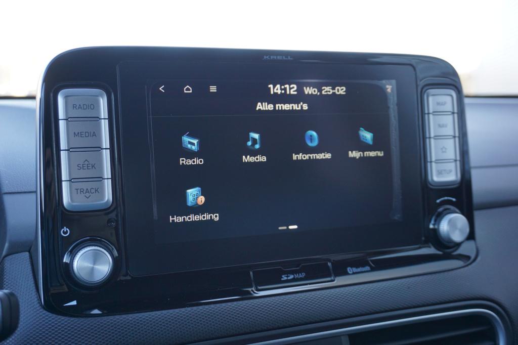 Hyundai Kona ev premium 64 kwh automaat - airco / navi / cruise / leder / s