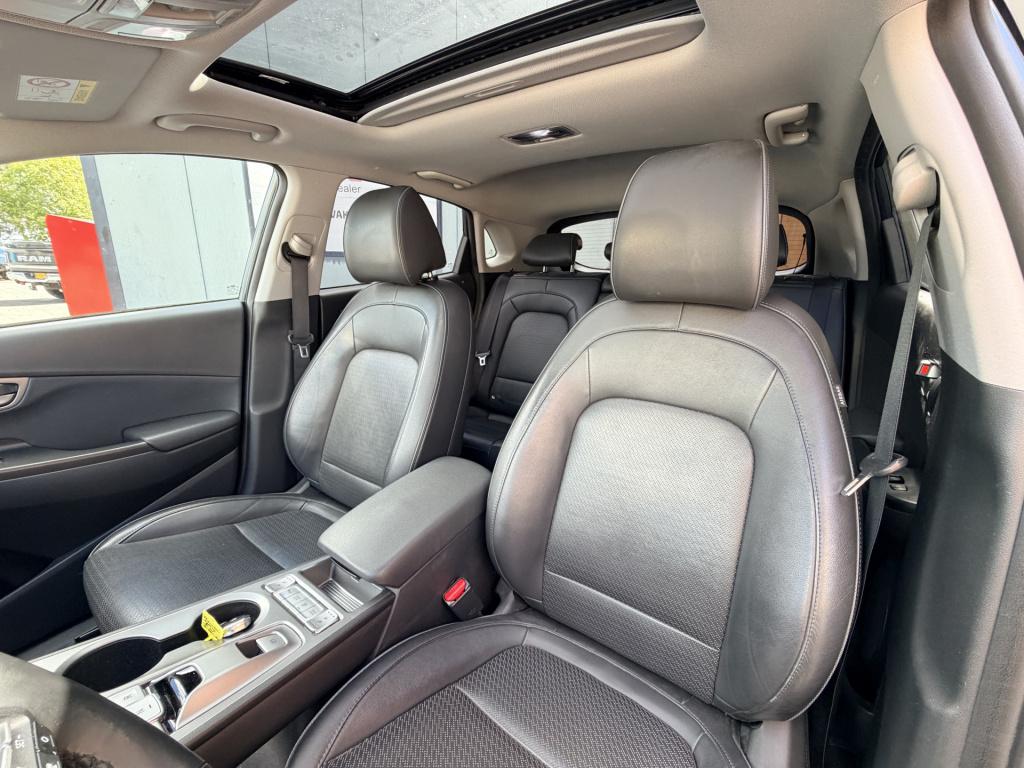 Hyundai Kona ev premium sky 64 kwh | full options | range 450 km