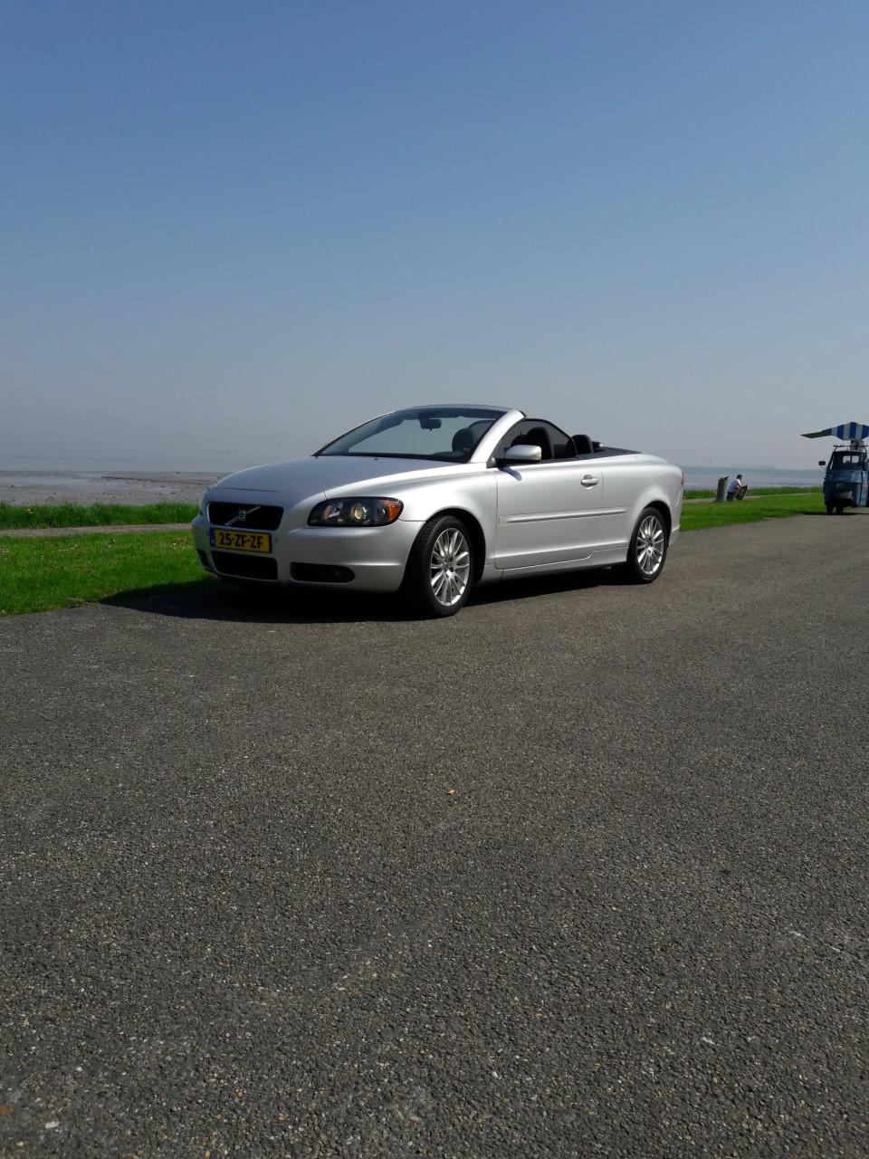 Volvo C70 2.5 T5 Geartronic Kinetic