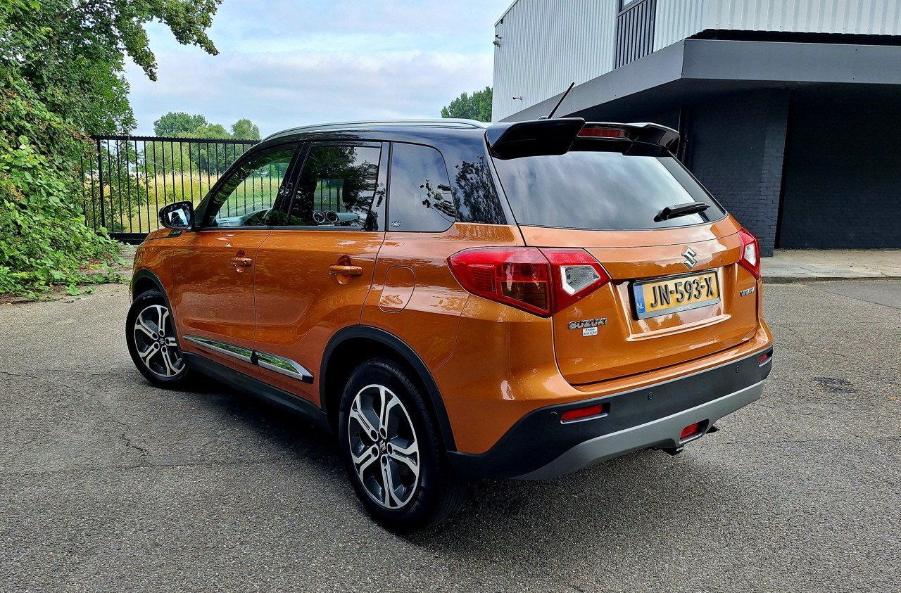 Suzuki Vitara 1.6 High Executive Automaat