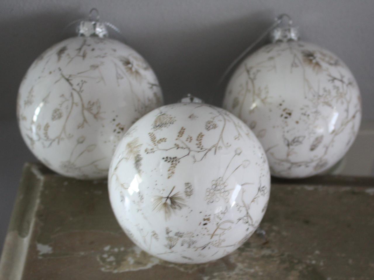 Set van 3 kunststof kerstballen wit met takjesprint