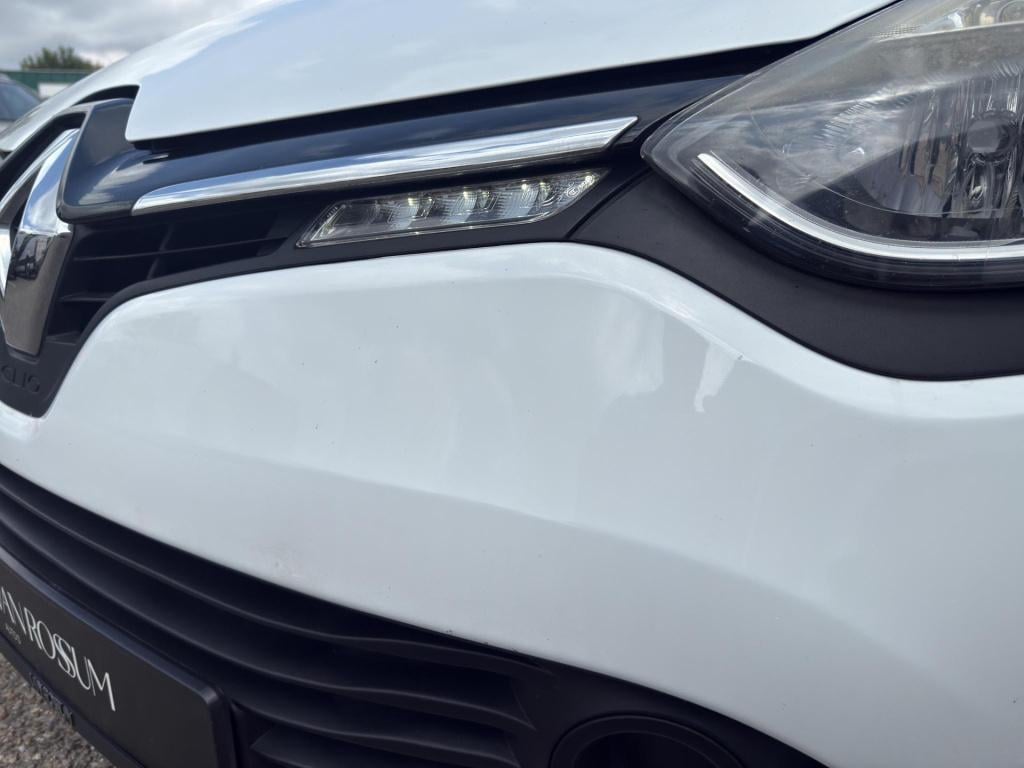Renault Clio 0.9 tce expression cruise airco navi