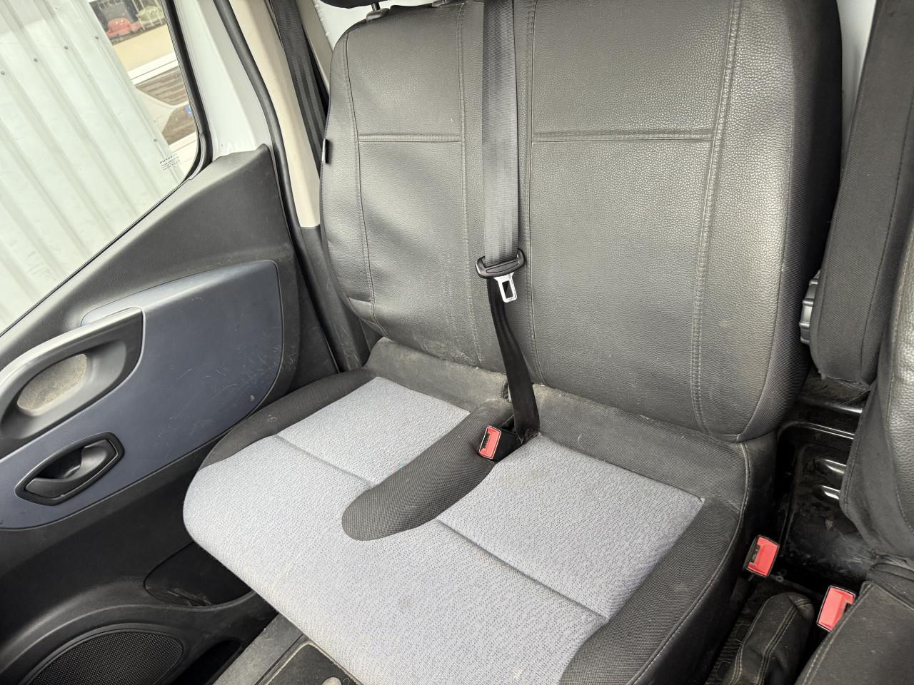 Opel Vivaro - 1.6 CDTI L1H1 Edition | Imperiaal | Trekhaak | 3 zits