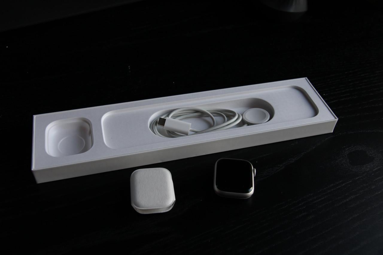 Apple Watch series 7, 41 mm aluminium