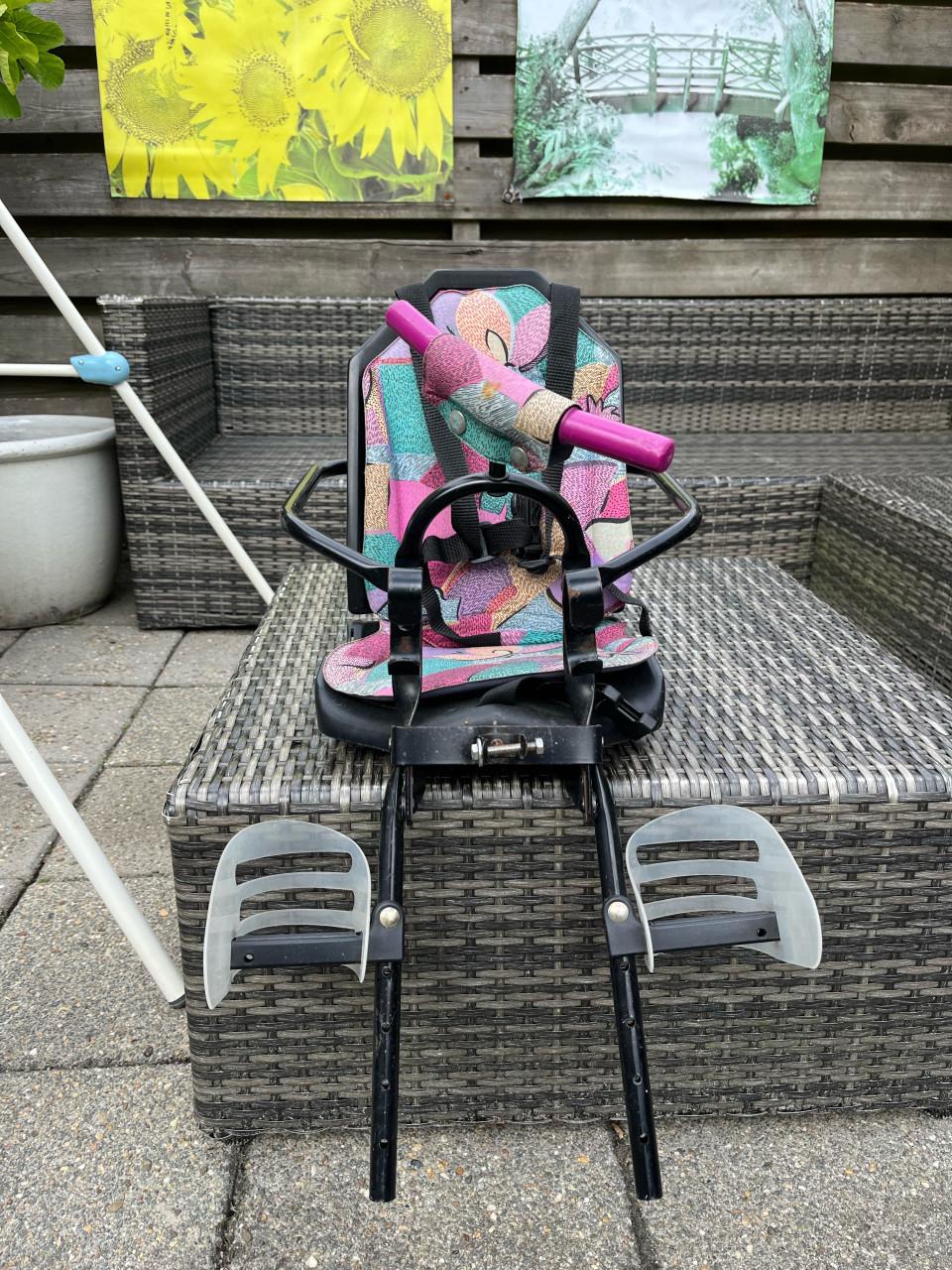 Fietstoeltje voor op het stuur