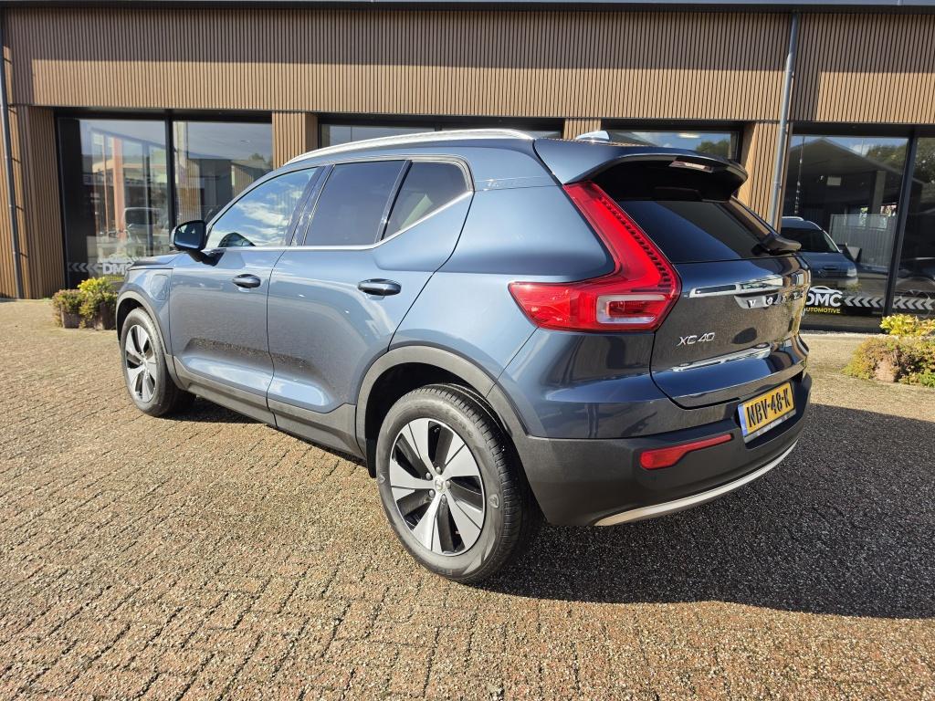 Volvo XC40 t5 inscription expression recharge plug-in hybrid 360° camera | 