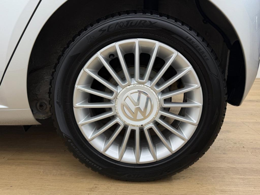 Volkswagen UP! occasion 1.0 high up! bluemotion | grijs | tweedehands volks