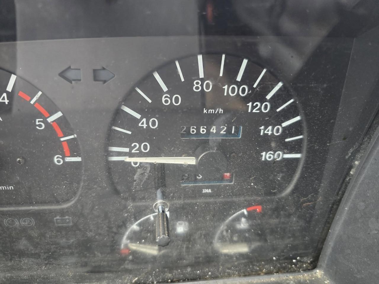 Nissan Trade 3.0 TDI – Grote Meubelbak nieuwe apk €1750