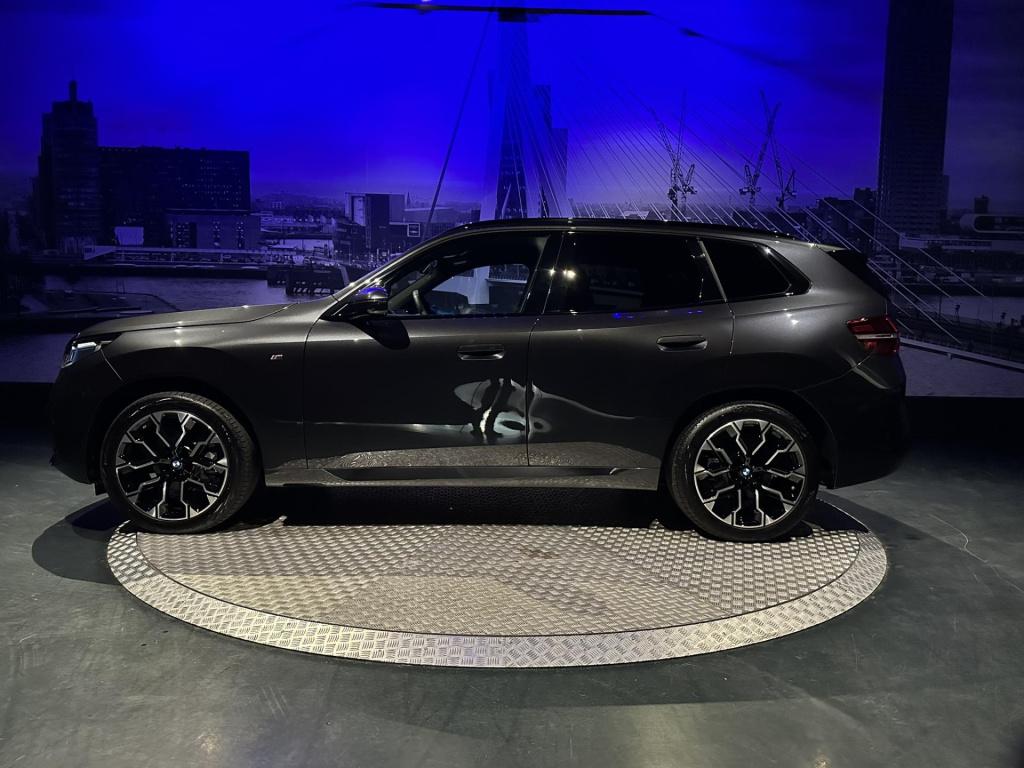 BMW X3 20 xdrive *pano*surroundview*parkass*driveass*leder*memory*