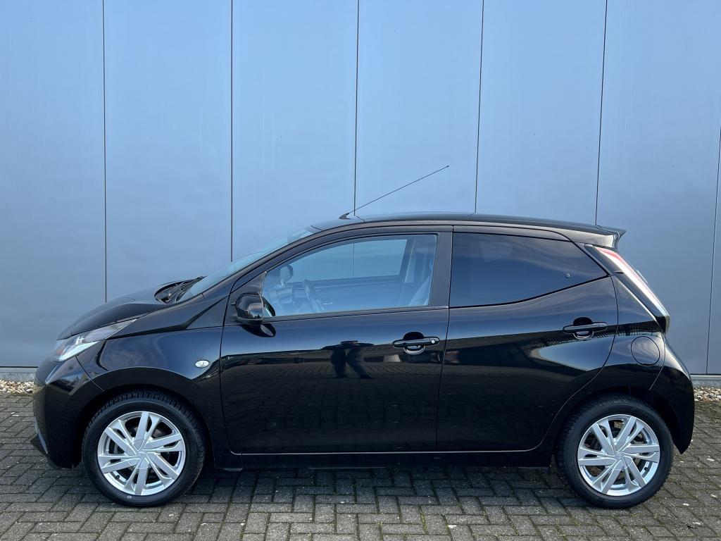 Toyota Aygo 1.0 vvt-i x-sport